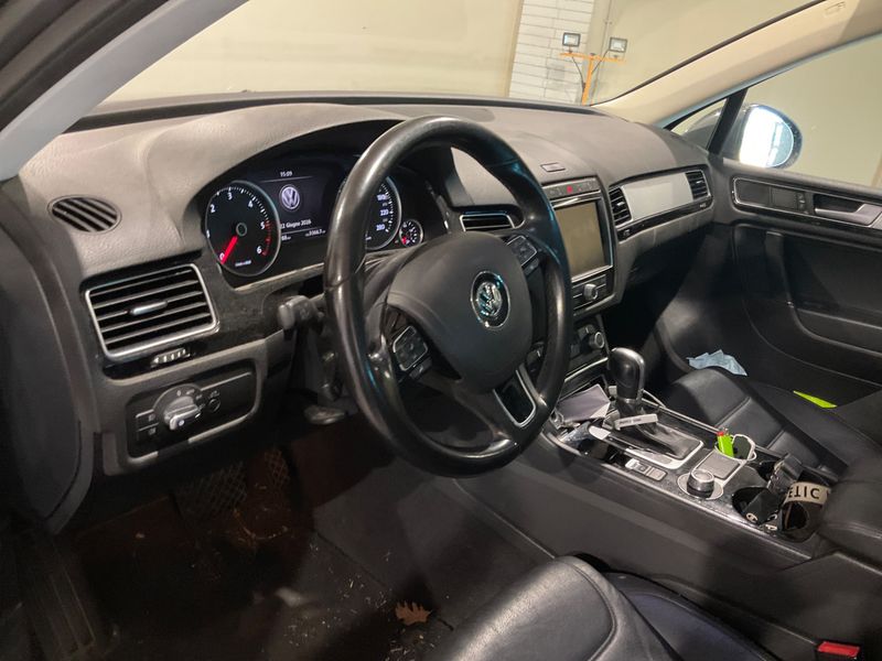 Volkswagen Touareg 3.0 V6 TDI Executive BlueMotion Tech 2016 – снимка 23