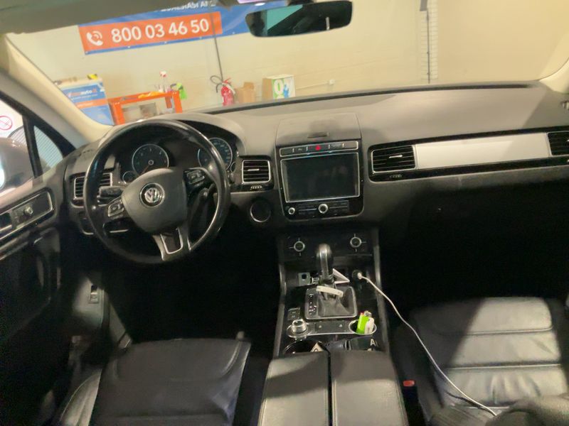 Volkswagen Touareg 3.0 V6 TDI Executive BlueMotion Tech 2016 – снимка 17