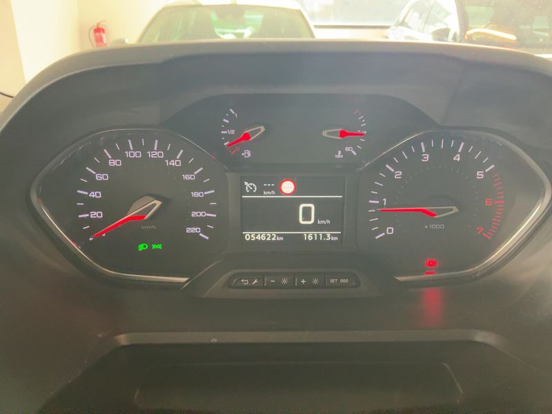 Peugeot Rifter 1.5 Diesel Allure L1 2018 – снимка 19