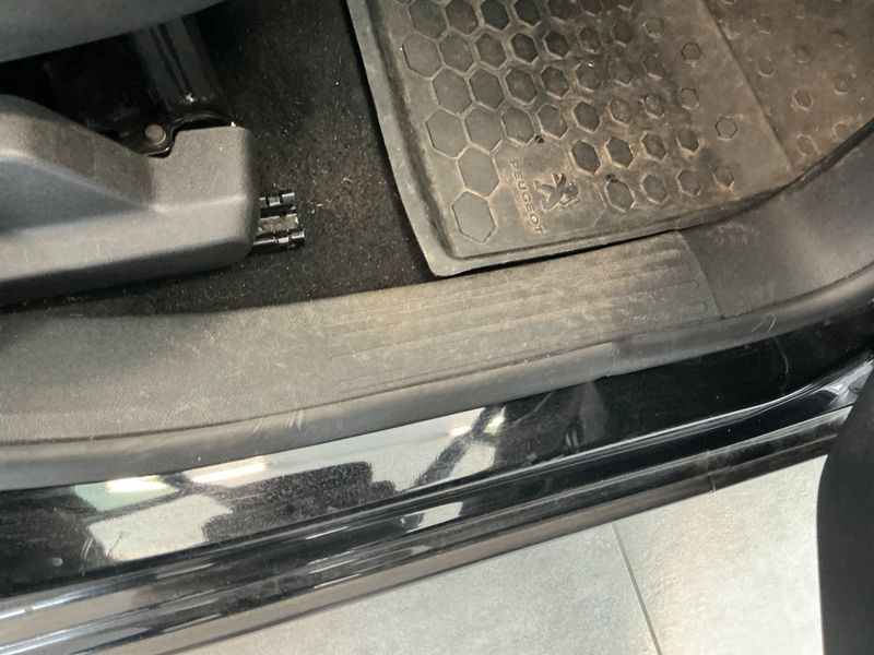 Peugeot Rifter 1.5 Diesel Allure L1 2018 – снимка 39