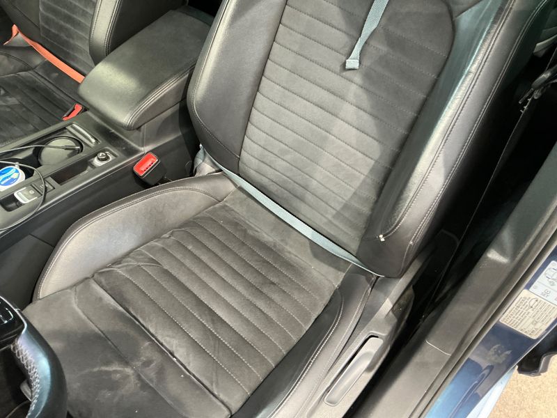 Volkswagen Passat 2.0 TDI Highline BlueMotion Tech 2018 – снимка 23