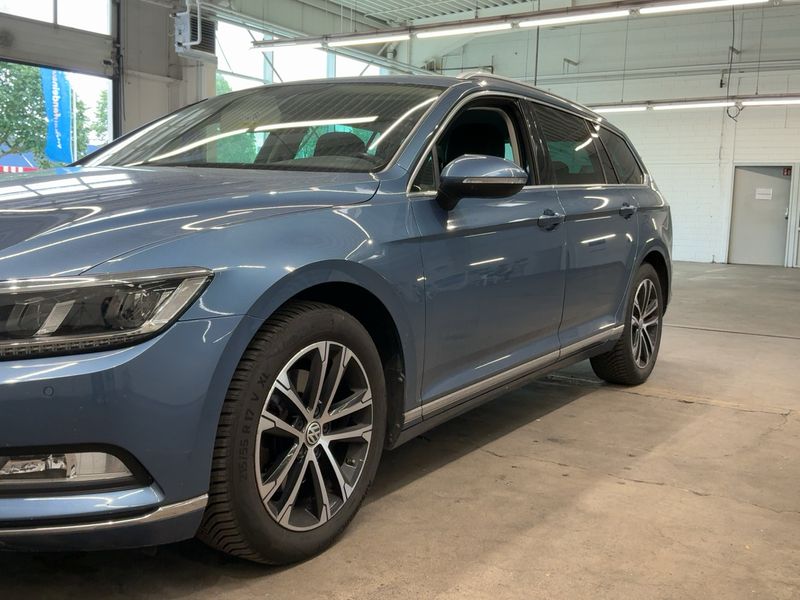 Volkswagen Passat 2.0 TDI Highline BlueMotion Tech 2018 – снимка 2