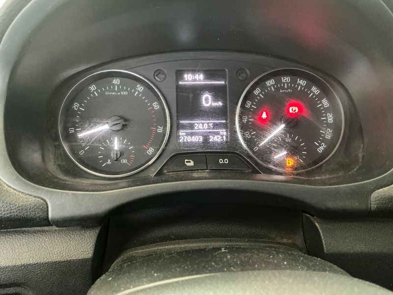 Skoda Fabia 1.2 TSI Visage 2013 – снимка 4