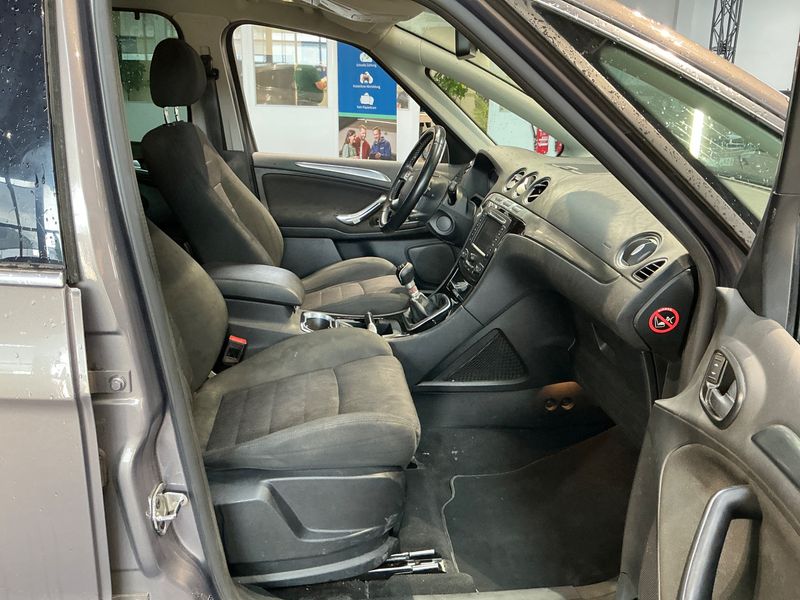 Ford S-Max 2.0 TDCi Titanium 2013 – снимка 3