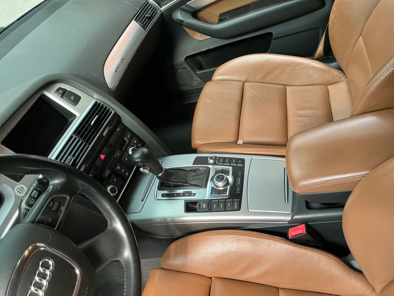 Audi A6 3.0 V6 TDI quattro 2010 – снимка 25