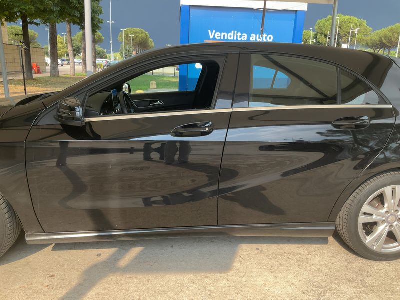 Mercedes-Benz A-Klasse A 180 CDI BlueEfficiency Urban 2016 – снимка 4
