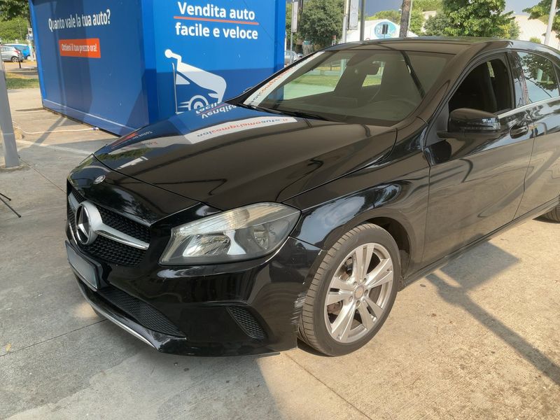 Mercedes-Benz A-Klasse A 180 CDI BlueEfficiency Urban 2016 – снимка 2