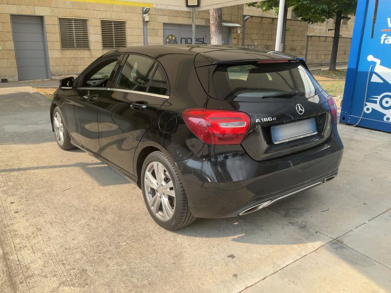 Mercedes-Benz A-Klasse A 180 CDI BlueEfficiency Urban 2016 – снимка 6