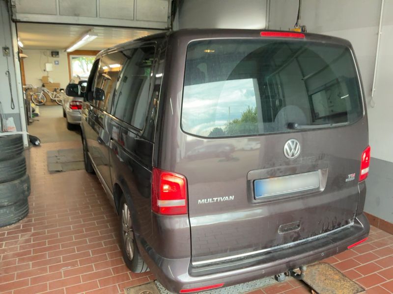 Volkswagen T5 Multivan 2.0 TDI Highline 4Motion 2013 – снимка 6