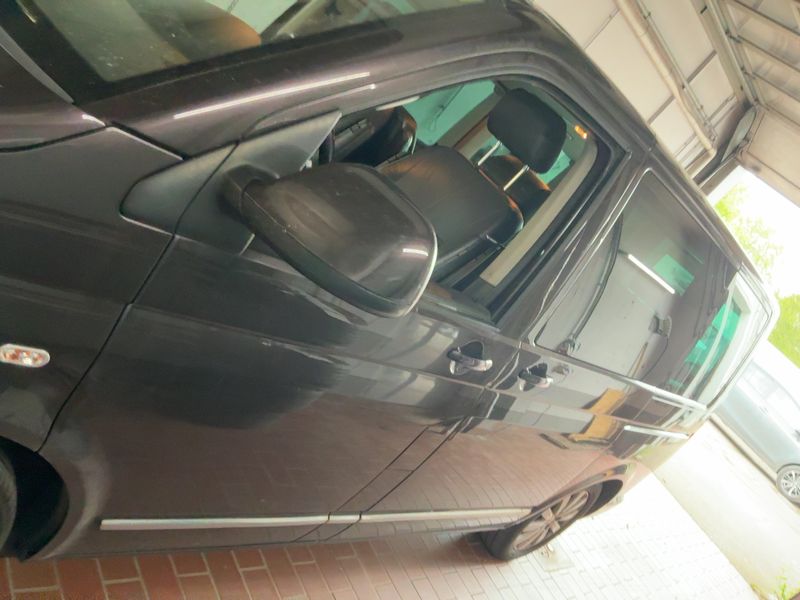 Volkswagen T5 Multivan 2.0 TDI Highline 4Motion 2013 – снимка 4