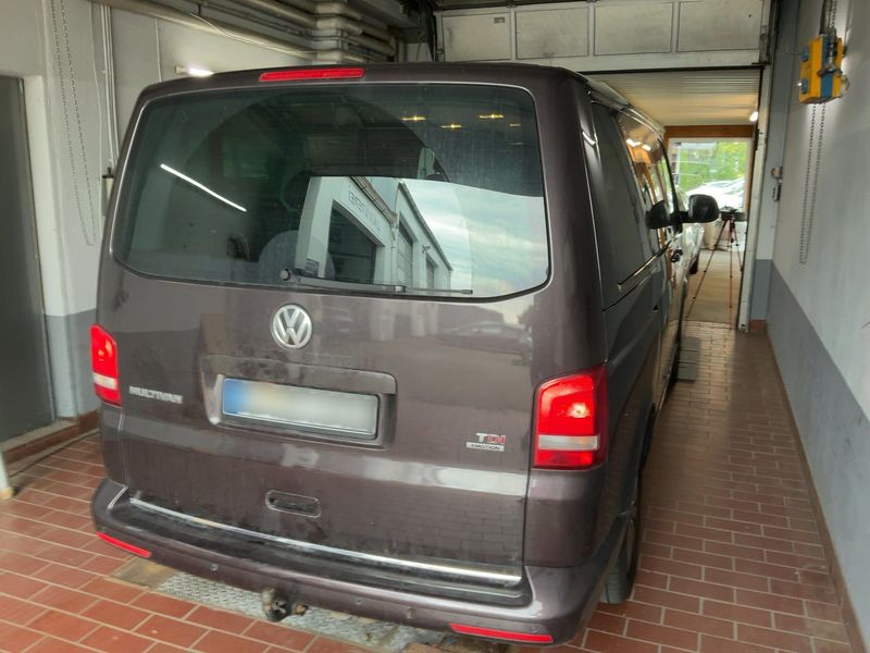 Volkswagen T5 Multivan 2.0 TDI Highline 4Motion 2013 – снимка 8