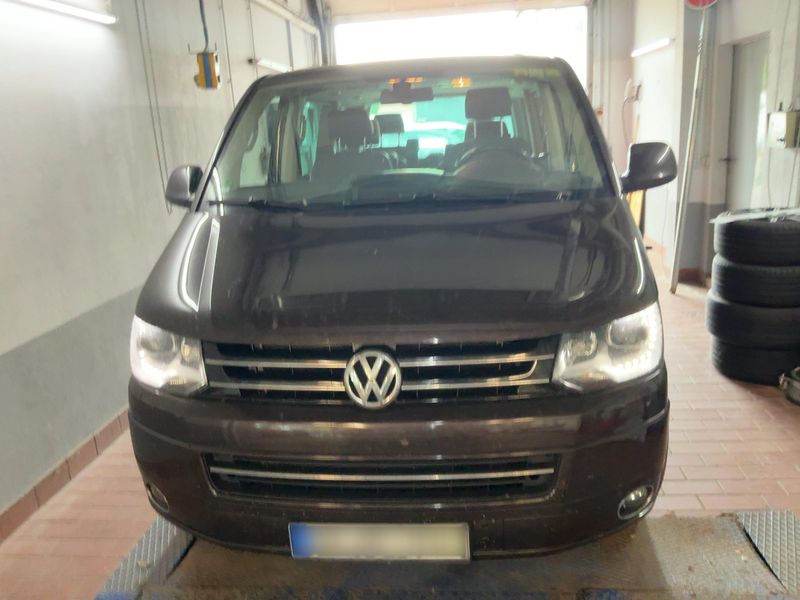 Volkswagen T5 Multivan 2.0 TDI Highline 4Motion 2013 – снимка 14
