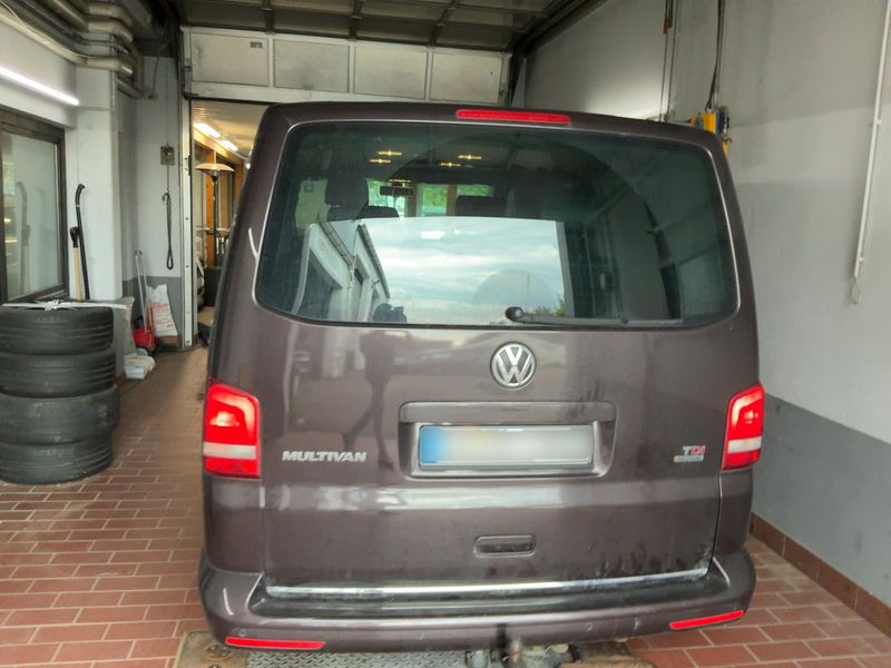 Volkswagen T5 Multivan 2.0 TDI Highline 4Motion 2013 – снимка 7