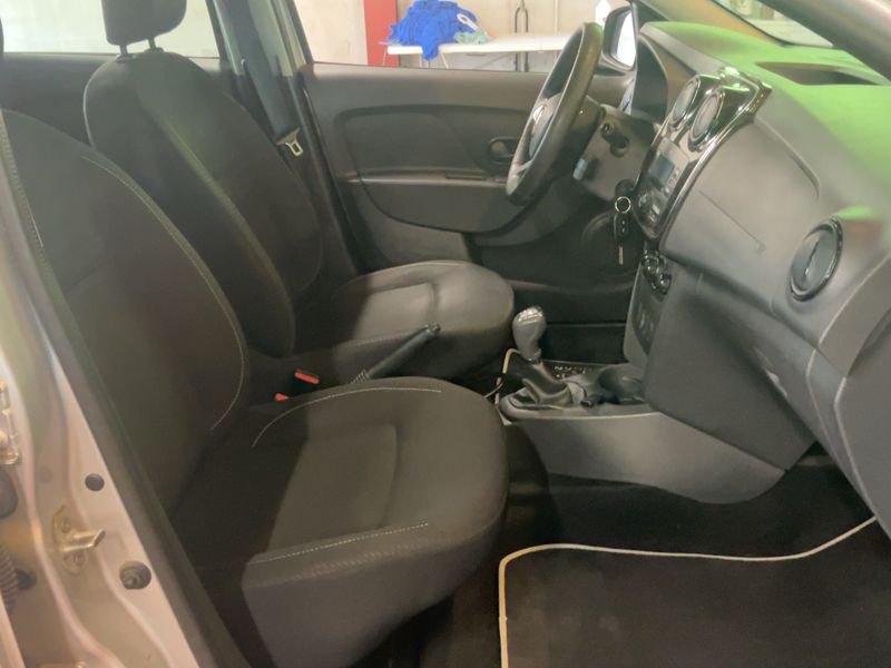 Dacia Logan MCV 0.9 TCe Silver Line 2017 – снимка 16