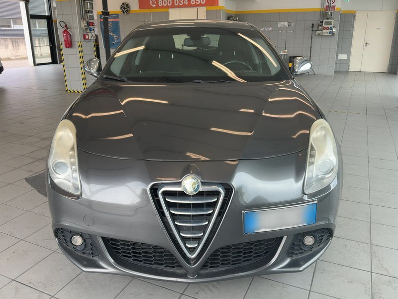 Alfa Romeo Giulietta 1.4 Turbo Distinctive 2010 – снимка 14