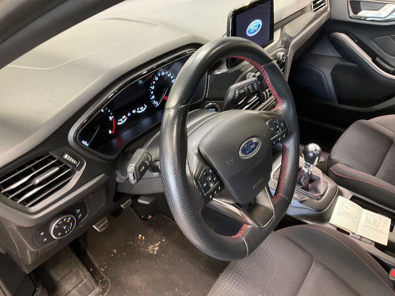 Ford Focus 1.5 TDCi EcoBlue ST-Line 2019 – снимка 29