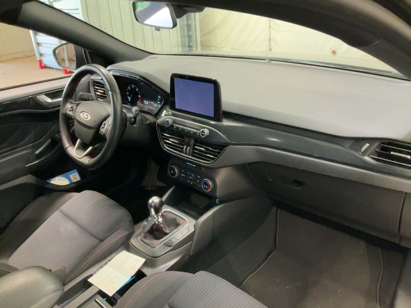 Ford Focus 1.5 TDCi EcoBlue ST-Line 2019 – снимка 17
