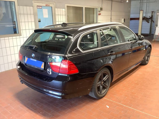 BMW 3er 320d 2011 – снимка 2