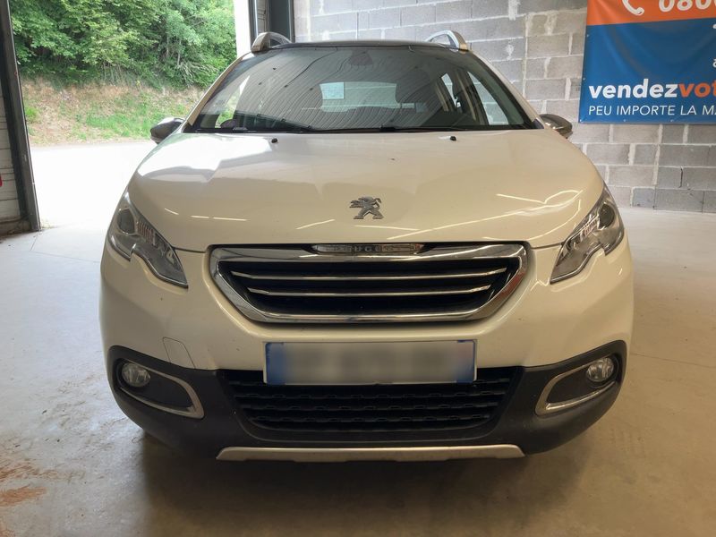 Peugeot 2008 1.2 PureTech Allure 2016 – снимка 14