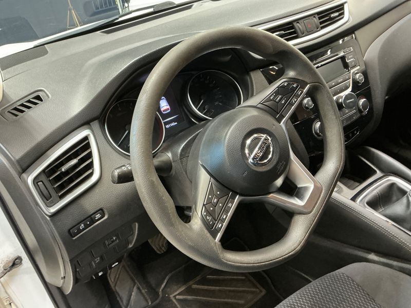 Nissan Qashqai 1.3 DIG-T Visia 2019 – снимка 28