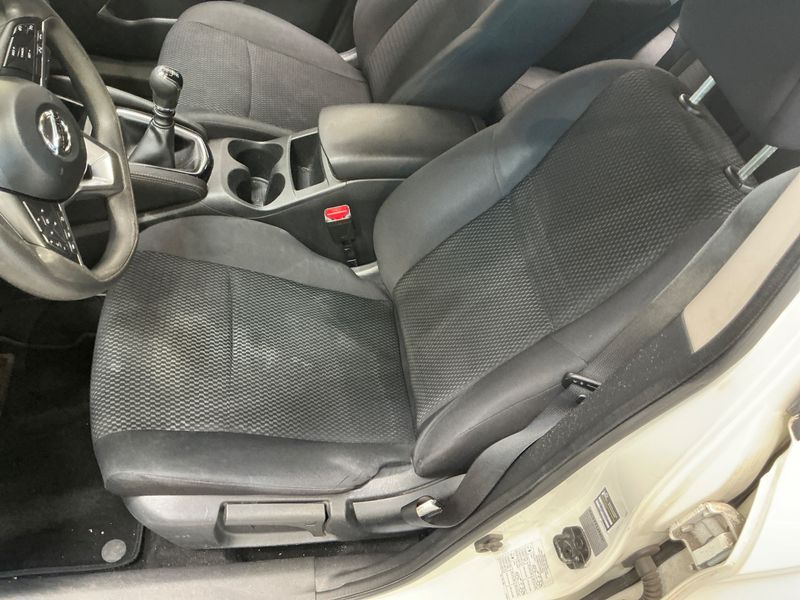 Nissan Qashqai 1.3 DIG-T Visia 2019 – снимка 29