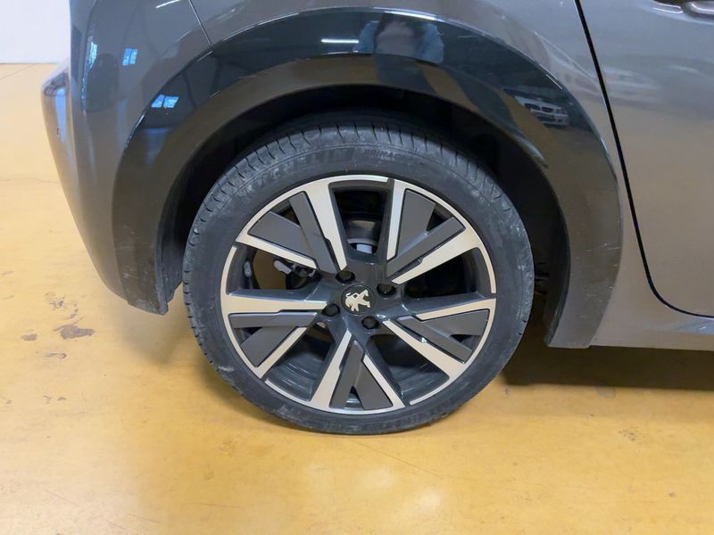 Peugeot 208 1.2 PureTech GT Line 2020 – снимка 9