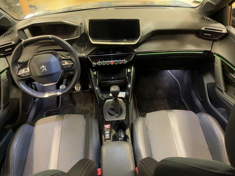 Peugeot 208 1.2 PureTech GT Line 2020 – снимка 17