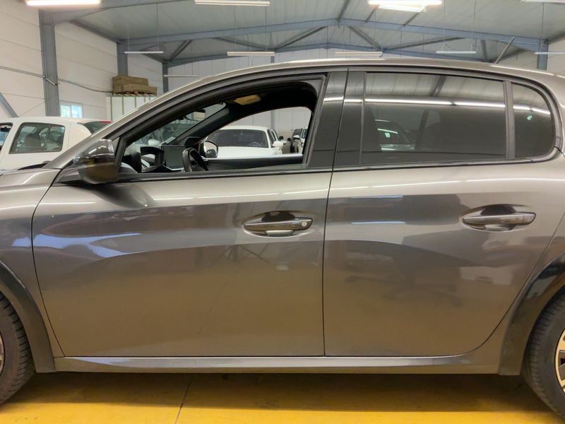 Peugeot 208 1.2 PureTech GT Line 2020 – снимка 4