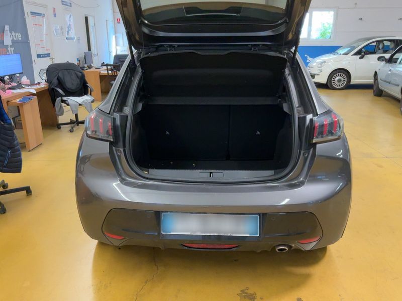 Peugeot 208 1.2 PureTech GT Line 2020 – снимка 15
