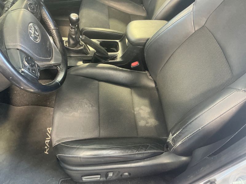 Toyota RAV 4 2.0 D-4D Style 2016 – снимка 28