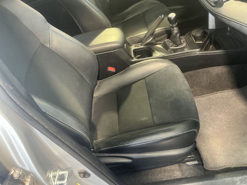 Toyota RAV 4 2.0 D-4D Style 2016 – снимка 32