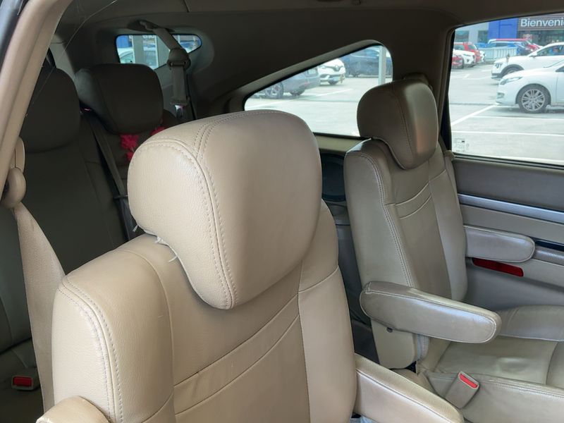 Ssangyong Rodius 270 Xdi 2010 – снимка 19