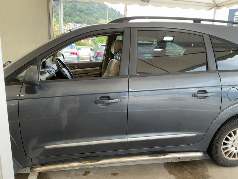 Ssangyong Rodius 270 Xdi 2010 – снимка 4