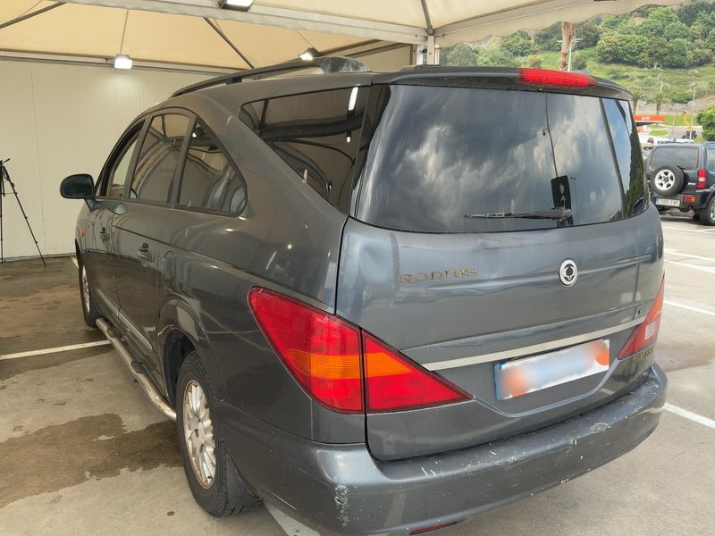 Ssangyong Rodius 270 Xdi 2010 – снимка 6