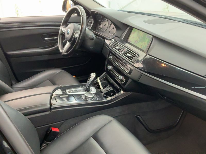 BMW 5er 520d xDrive 2017 – снимка 11