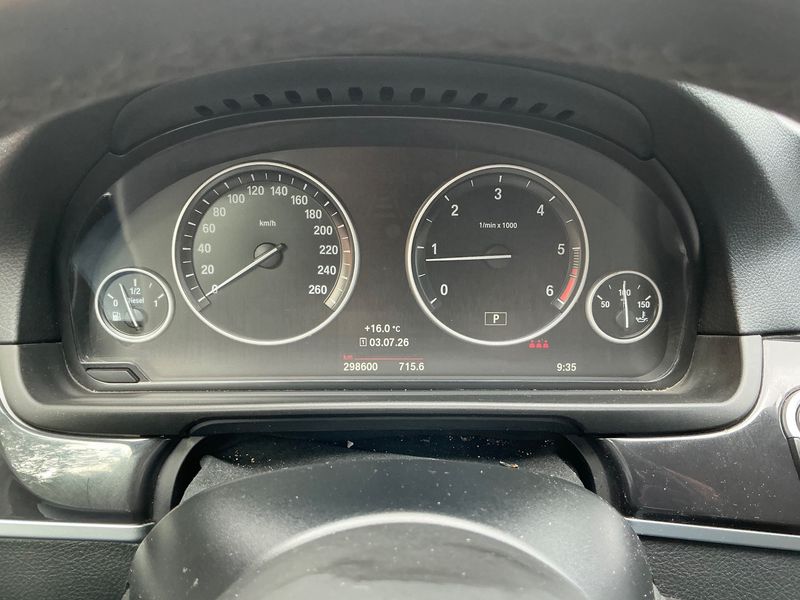 BMW 5er 520d xDrive 2017 – снимка 13