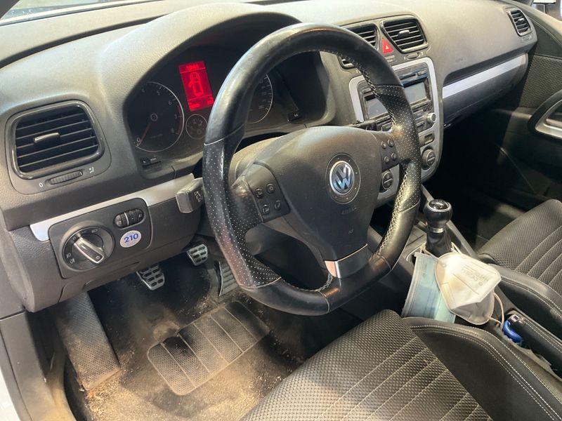 Volkswagen Scirocco 1.4 TSI 2008 – снимка 37
