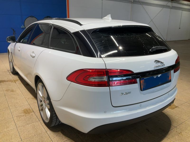Jaguar XF 2.2 D 2014 – снимка 6