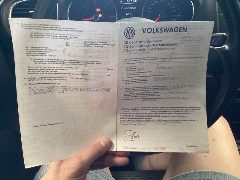 Volkswagen Golf VI 1.6 TDI Trendline BlueMotion Tech 2011 – снимка 6