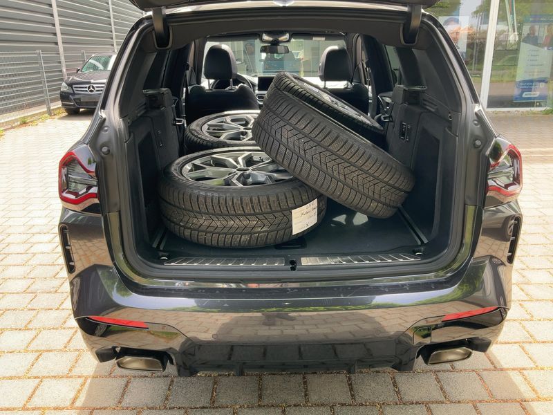 BMW X3 xDrive 20d Mild-Hybrid M Sport 2024 – снимка 16