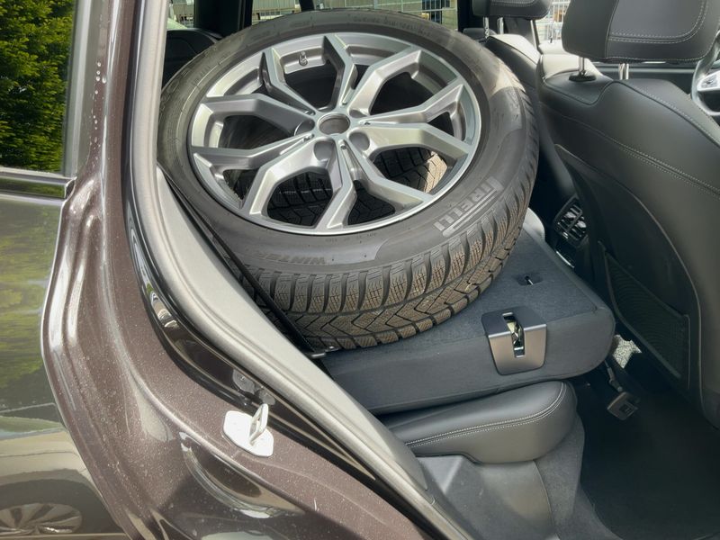 BMW X3 xDrive 20d Mild-Hybrid M Sport 2024 – снимка 20