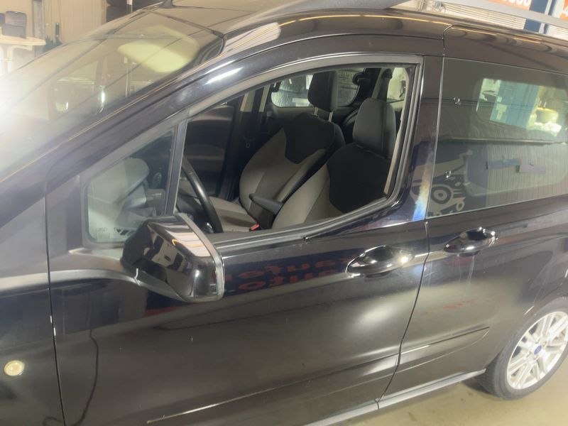 Ford Tourneo 1.5 TDCi Trend 2020 – снимка 4