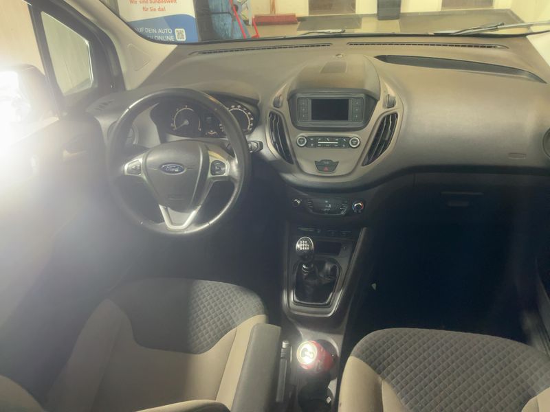 Ford Tourneo 1.5 TDCi Trend 2020 – снимка 17