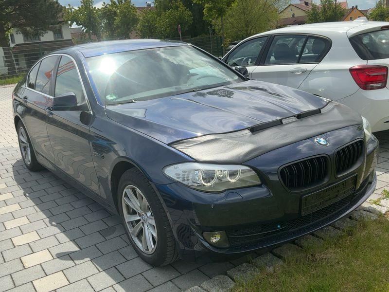 BMW 5er 523i 2011 – снимка 12