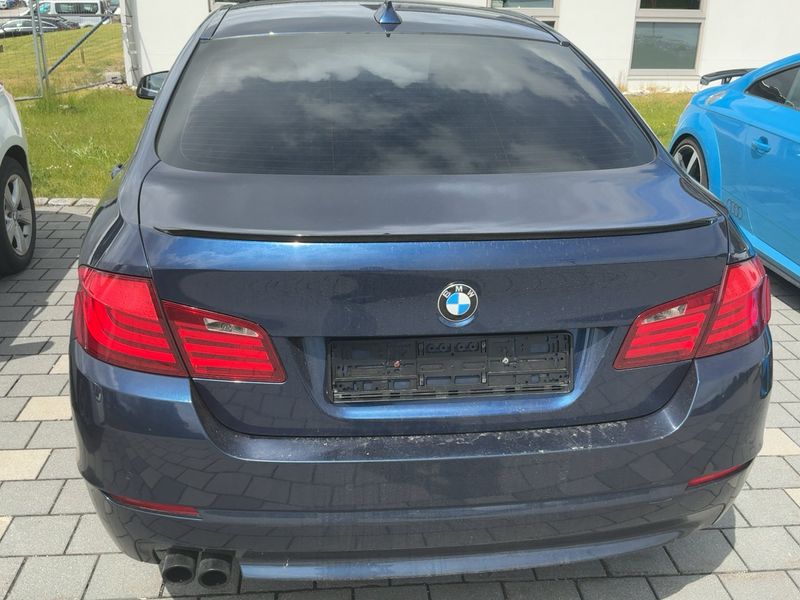 BMW 5er 523i 2011 – снимка 7