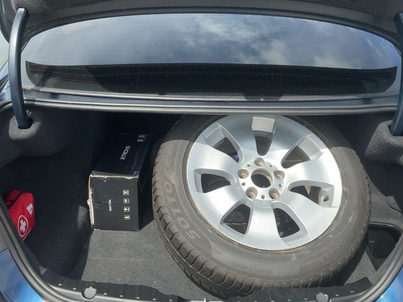 BMW 5er 523i 2011 – снимка 16