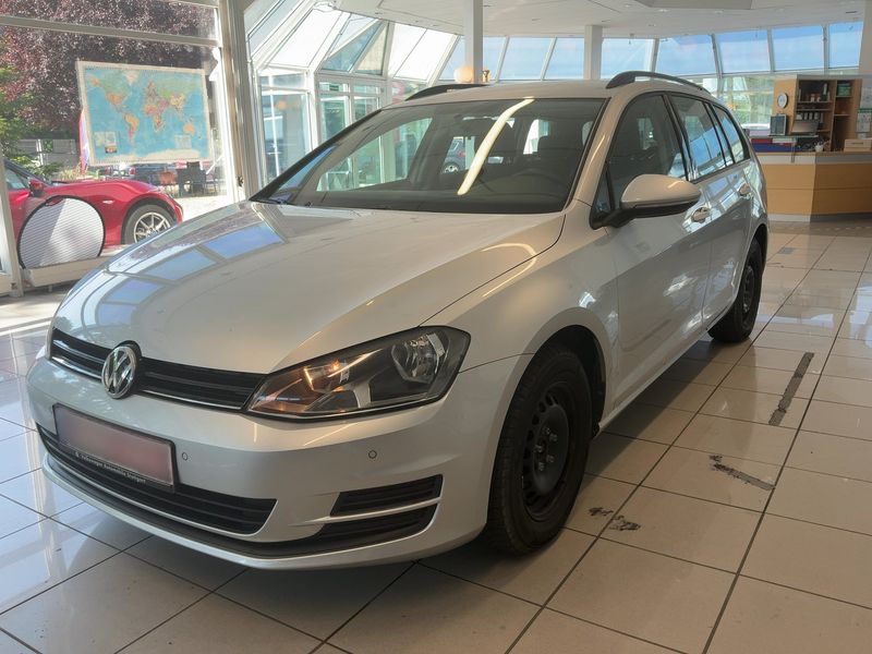 Volkswagen Golf VII 1.2 TSI Trendline BlueMotion Tech 2013 – снимка 1