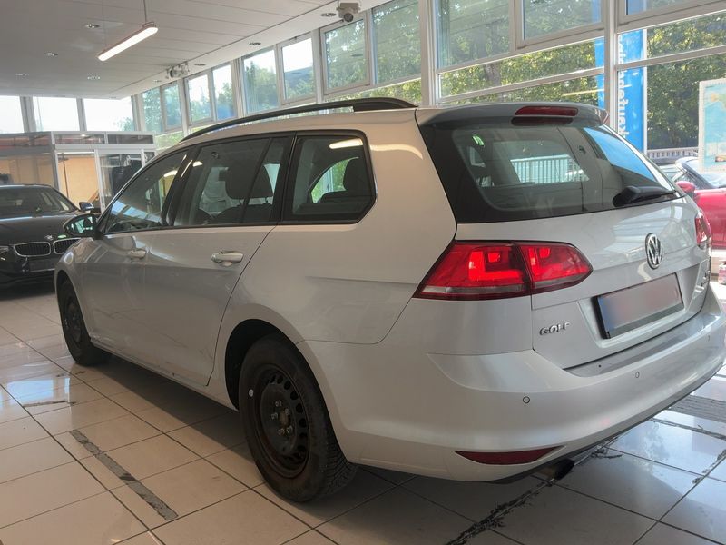 Volkswagen Golf VII 1.2 TSI Trendline BlueMotion Tech 2013 – снимка 6