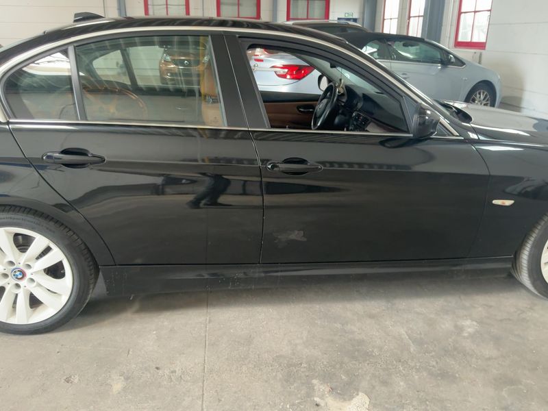 BMW 3er 325i 2011 – снимка 10