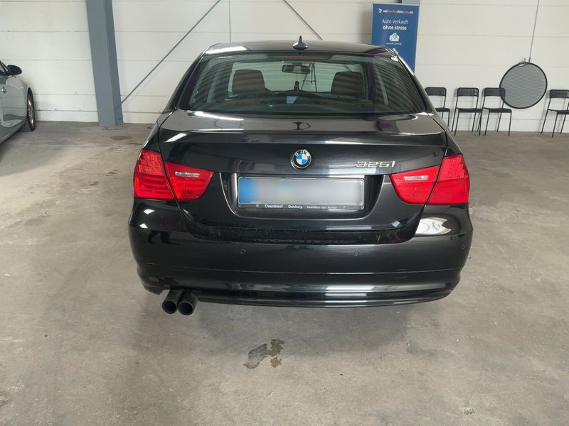BMW 3er 325i 2011 – снимка 7